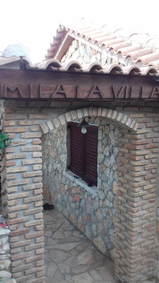 Mila La Villa Kástro Tornéze Zewnętrze zdjęcie